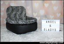 Autostoel voor hond Cosy car comfort Angel & Gladys zwart met pantermotief  55x45x25/50cm