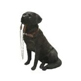 Beeldje bruine Labrador hond met riem 18 cm