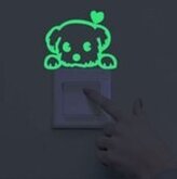 Glow in the dark - Hond - Stopcontact sticker - LeuksteWinkeltje