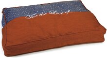 Designed by Lotte Tyda - Hondenkussen - 70x40x10 cm