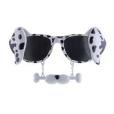Witte dalmatier zonnebril met oortjes en snor